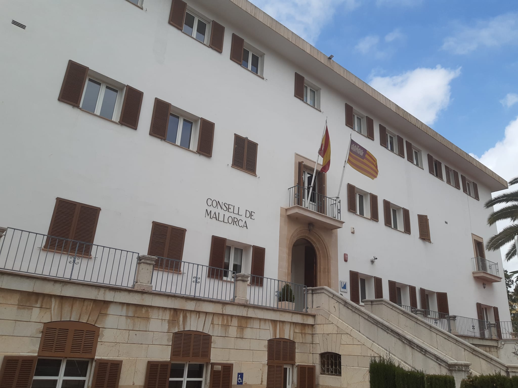 L’IMAS ha repartit aquesta setmana més de 86.000 unitats de material de protecció individual a les residències i serveis socials de l’Illa