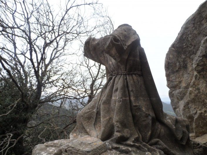 Estat de l’estàtua de Ramon Llull abans de la restauració