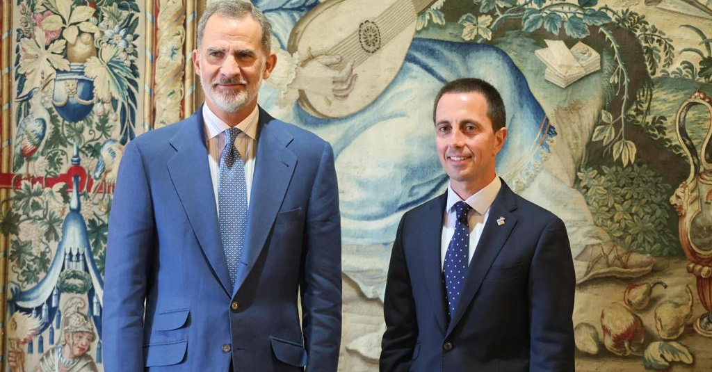 El rei Felip VI rep en audiència el president del Consell de Mallorca, Llorenç Galmés. 
