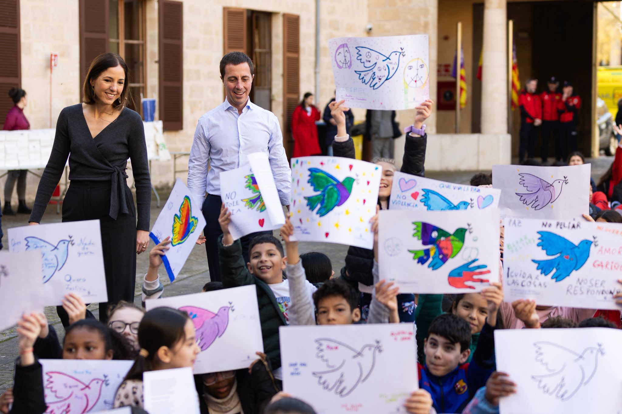 Celebración del Día Escolar de la No-Violencia y la Paz