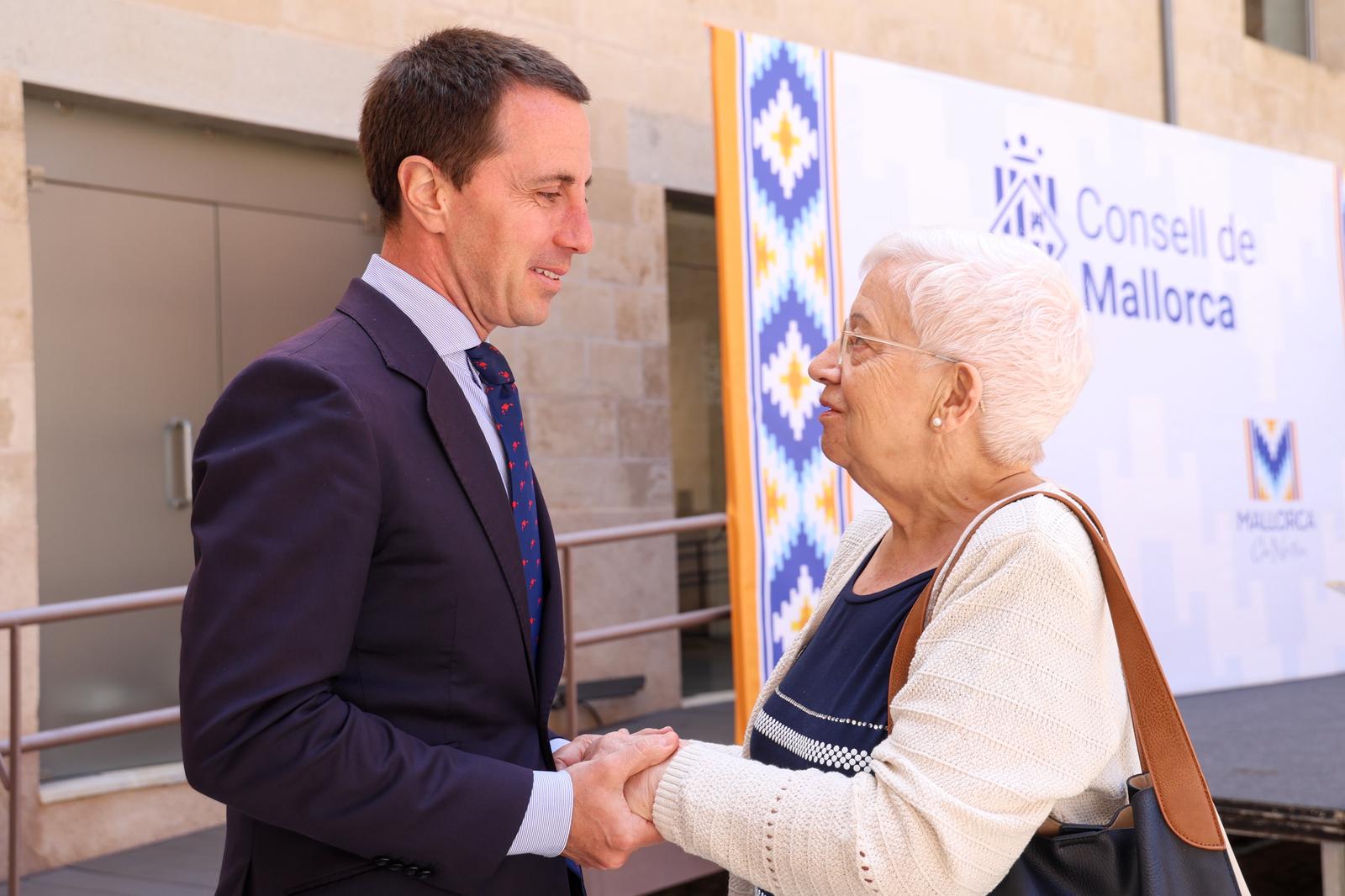Imatges del president Galmés i la xef, Margalida Alemany
