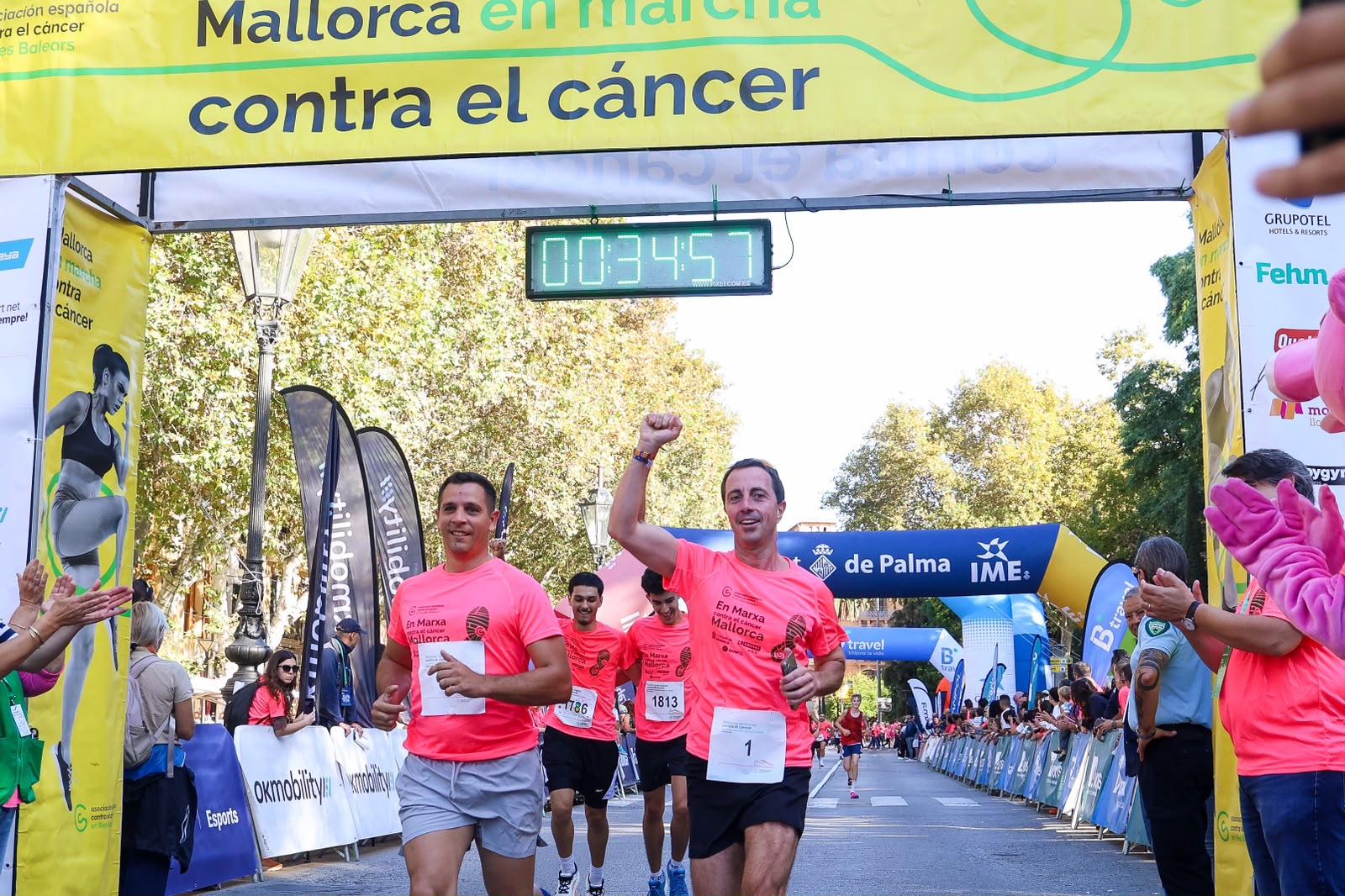 Palma acoge la undécima edición de Mallorca en marcha contra el cáncer