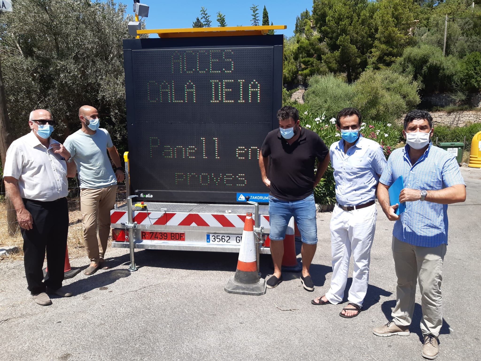 El Departamento de Movilidad e Infraestructuras instala la primera estación móvil de aforos para controlar los accesos a cala Deià