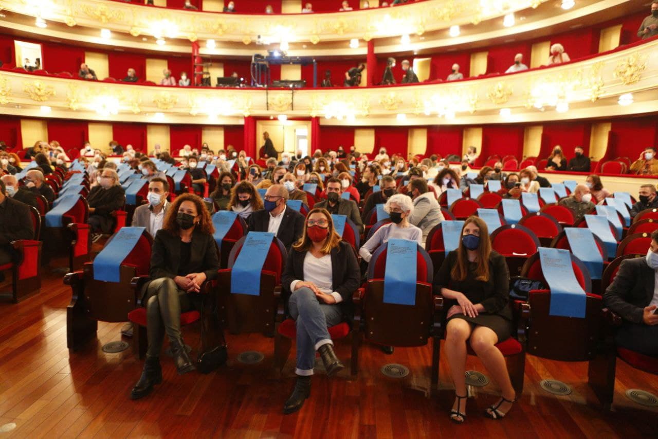 La presidenta Catalina Cladera del Consell de Mallorca, la vicepresidenta primera i consellera de Cultura, Patrimoni i Política Lingüística, Isabel Busquets i la vicepresidenta segona i consellera de Sostenibilitat i Medi Ambient, Aurora Ribot