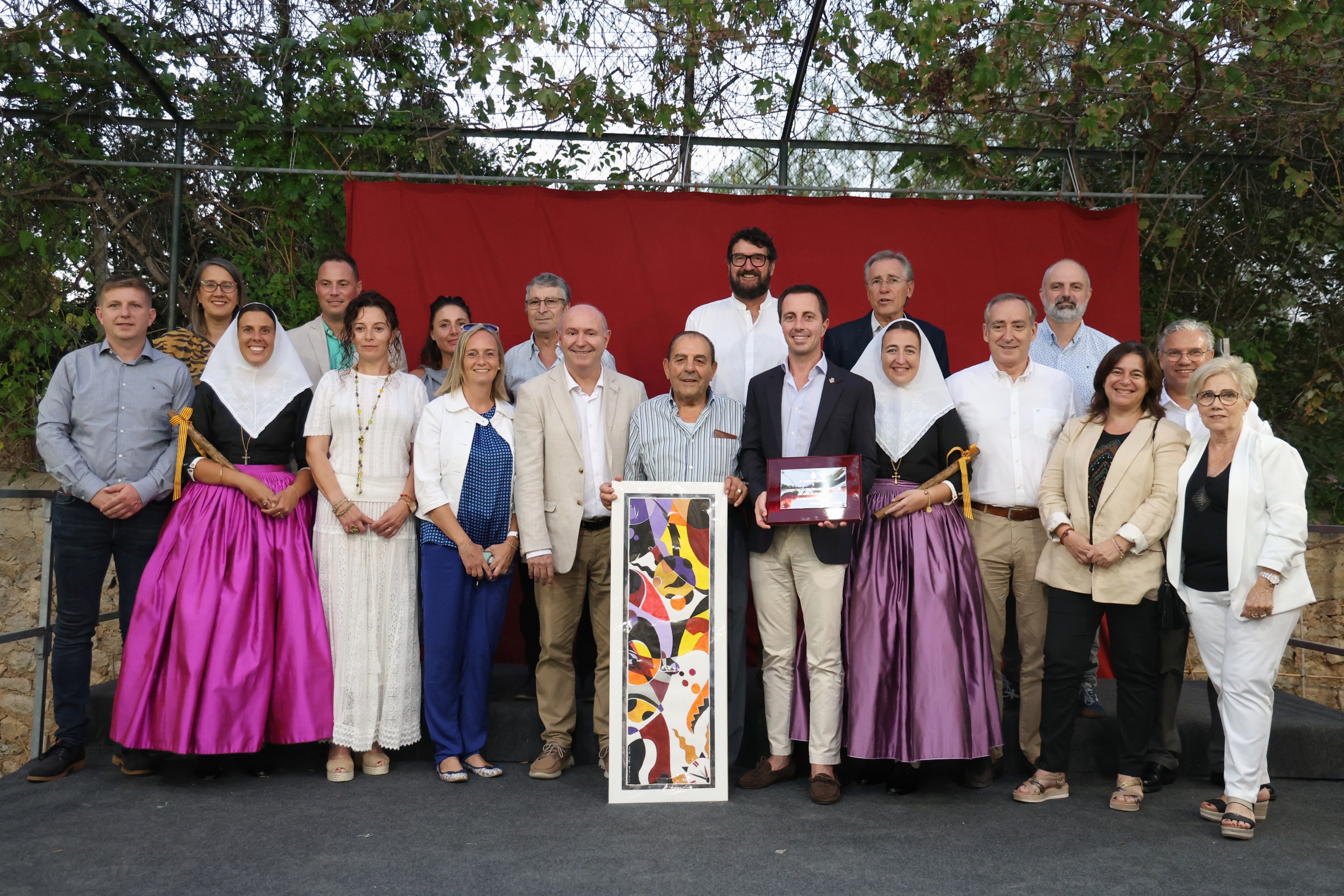 Representantes institucionales y de la asociación de la Tercera Edad de Sóller