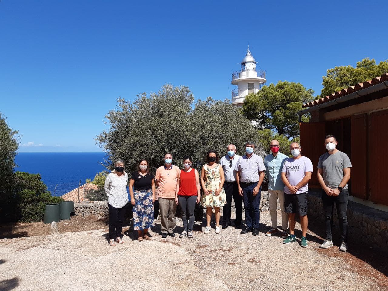 Membres de l'Aliança Mar Blava al refugi de Muleta