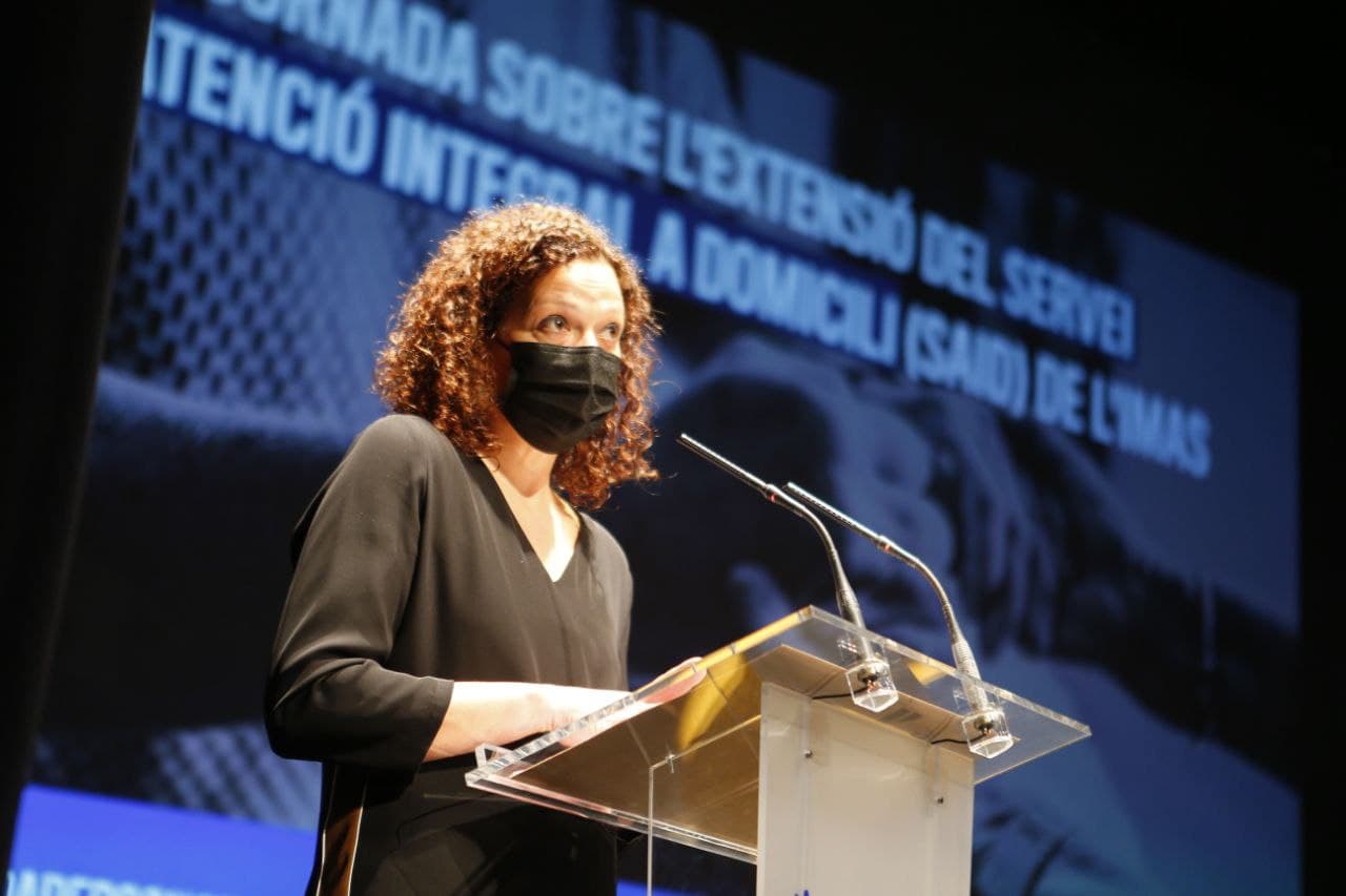 La presidenta Catalina Cladera en un moment de la seva intervenció a la jornada