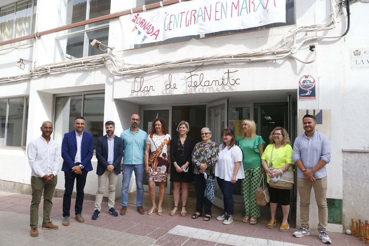 Més de 120  persones usuàries de la Llar de Felanitx de l’IMAS celebren el retorn a la normalitat.