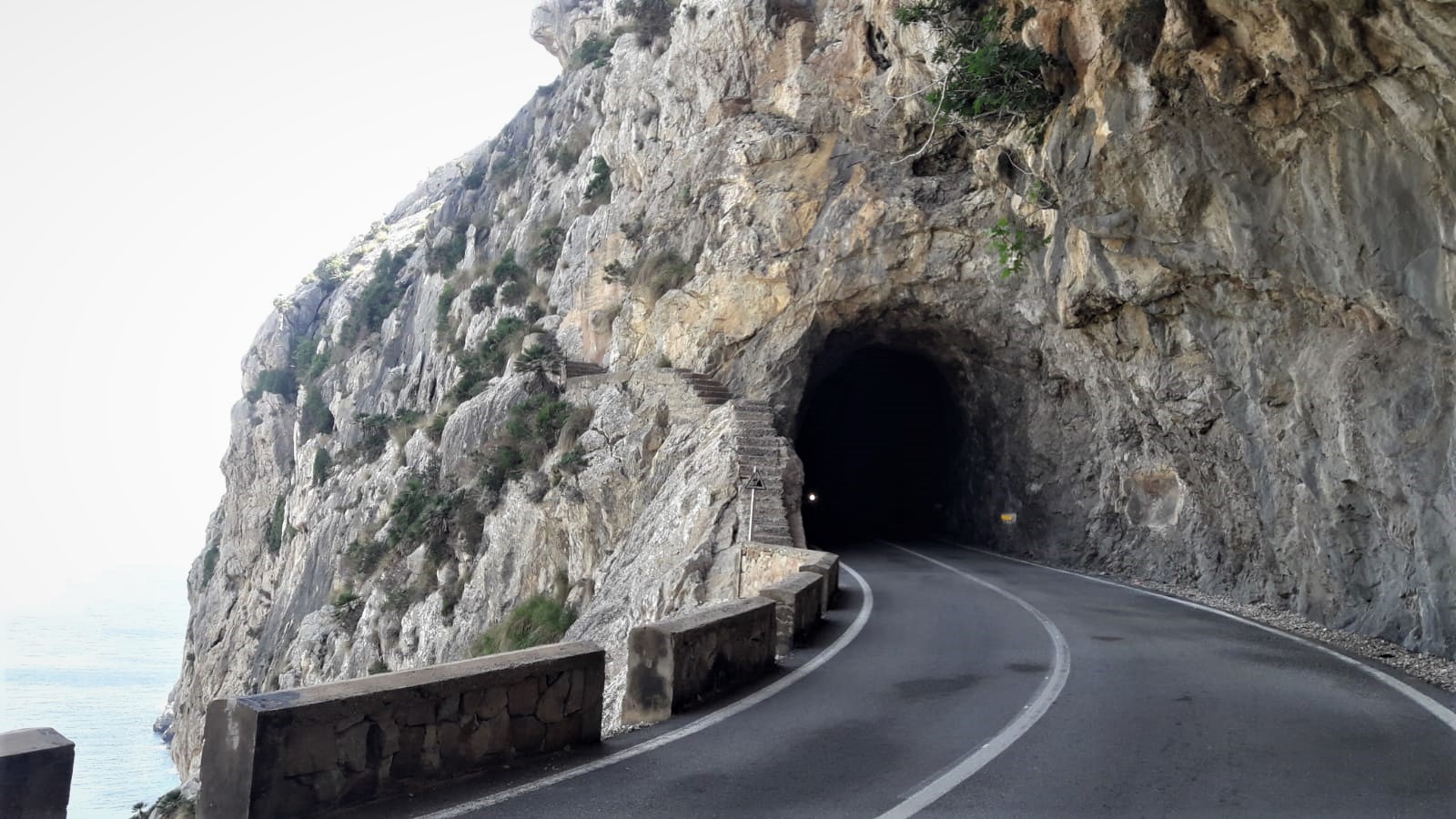 El Consell adjudica el projecte per il·luminar el túnel de Formentor