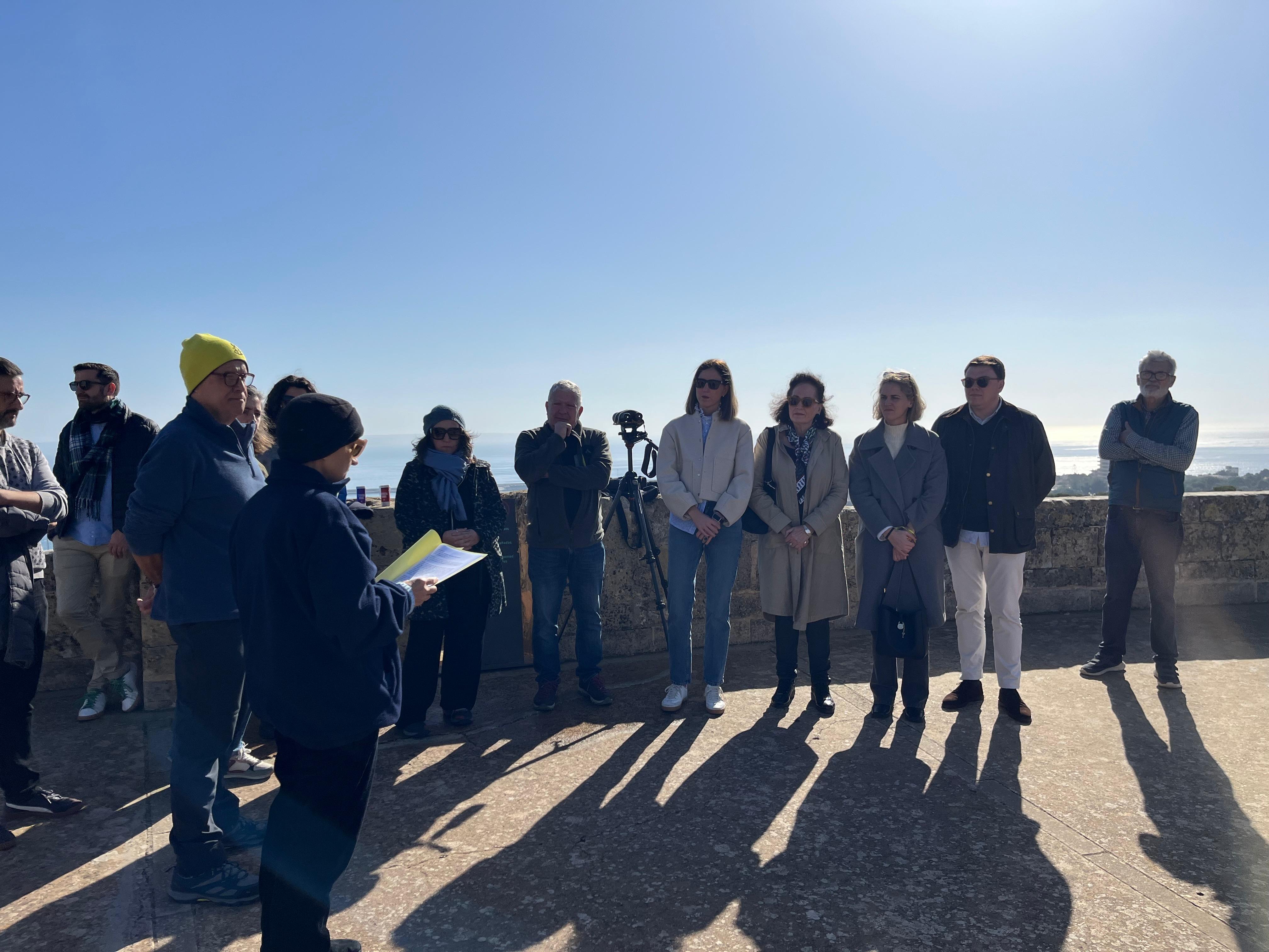 Celebración del acto del Encendido de torres, talaies y talaiots 2025