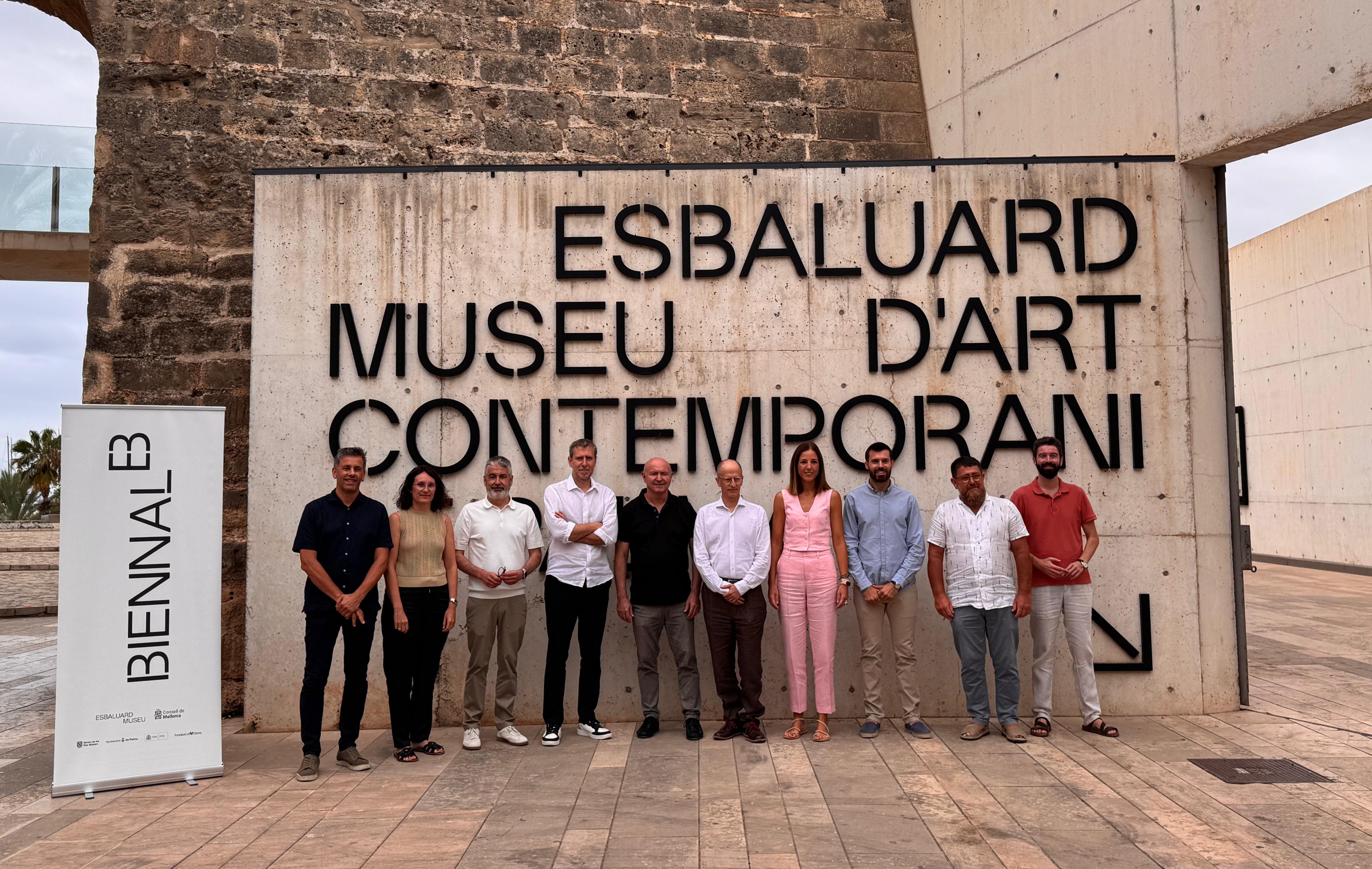 Presentación del proyecto «Llatina i Mestral», de Alberto Baraya, para la Bienal B
