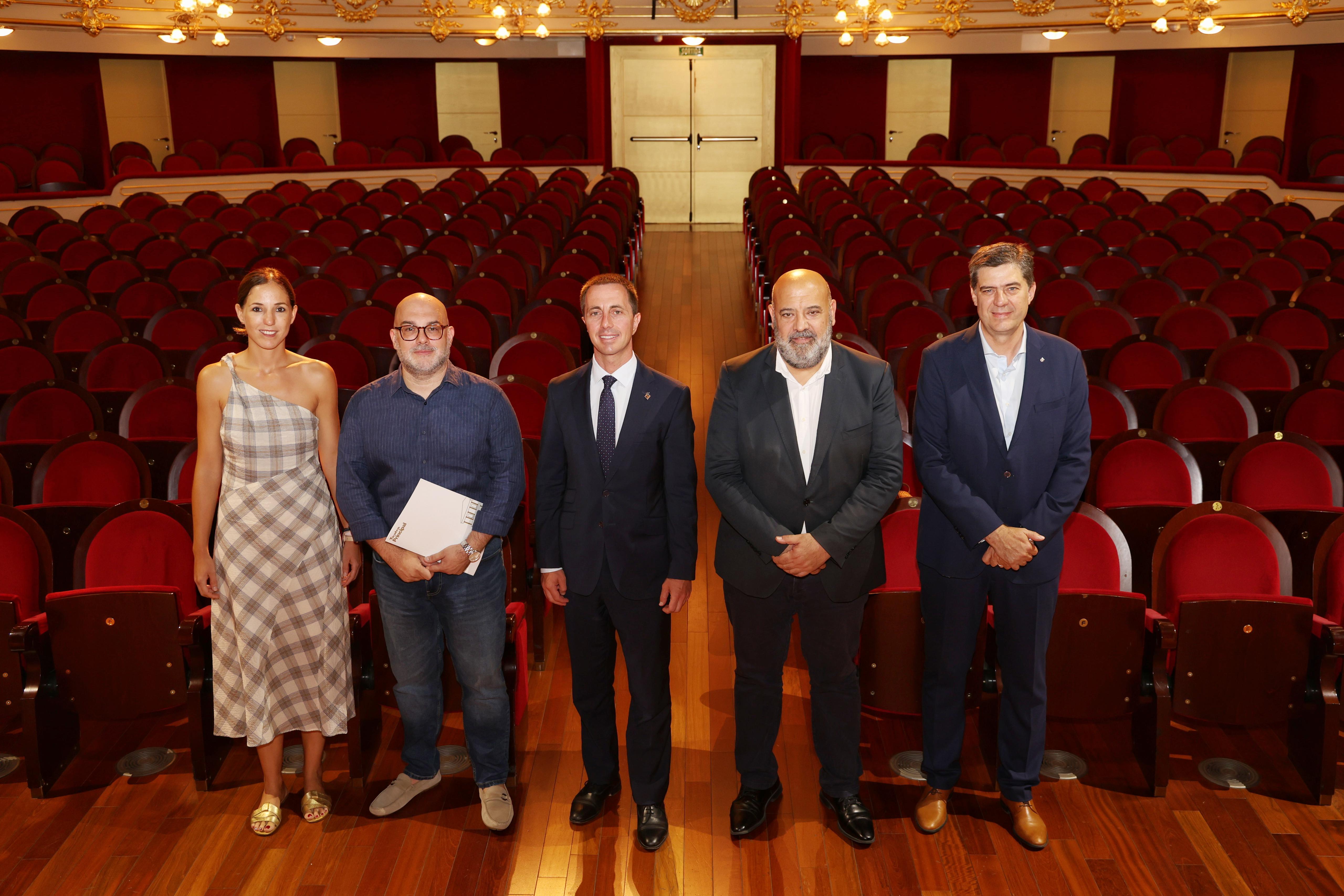 D'esquerra a dreta: Antònia Roca, Miquel Martorell, Llorenç Galmés, Jaime Martínez i Jaume Bauzá