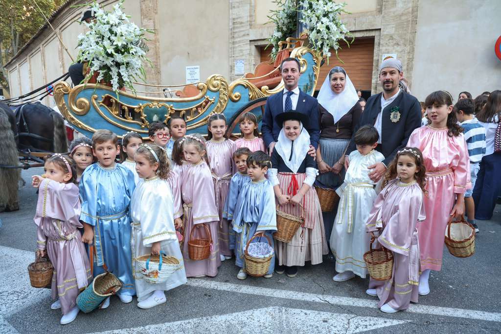 El president del Consell de Mallorca, Llorenç Galmés a la desfilada del Carro Triomfal de Santa Catalina Tomàs 2025