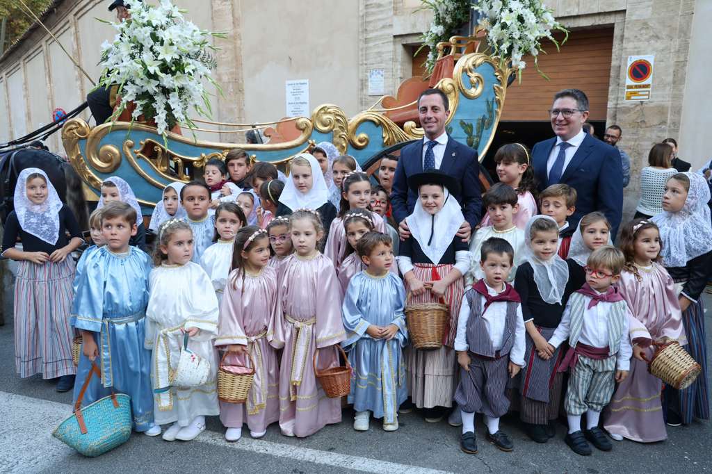 Desfilada del Carro Triomfal de Santa Catalina Tomàs 2025