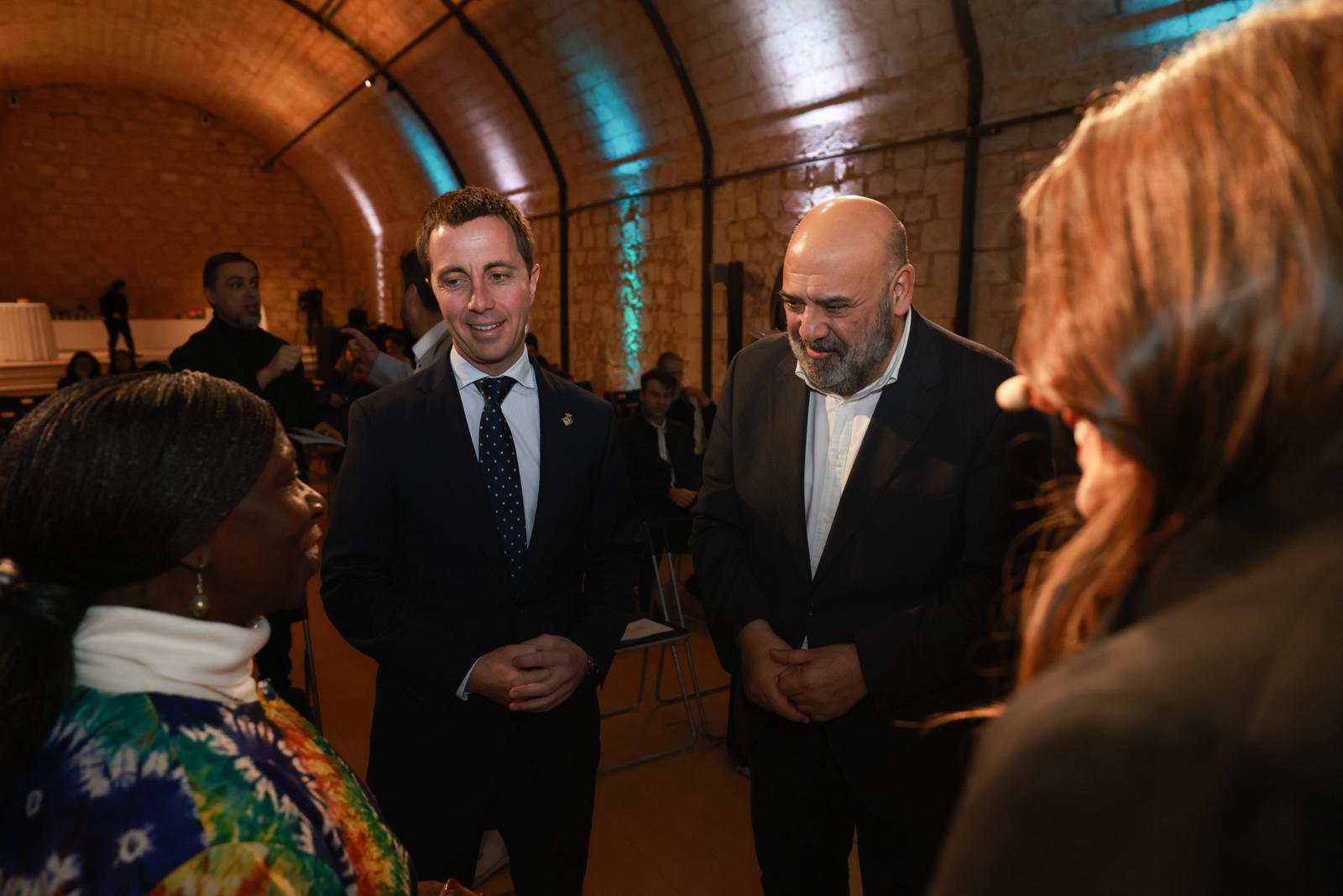 Presentación I Congrés Internacional de Arte, Cultura y Ciencia – Biennal B