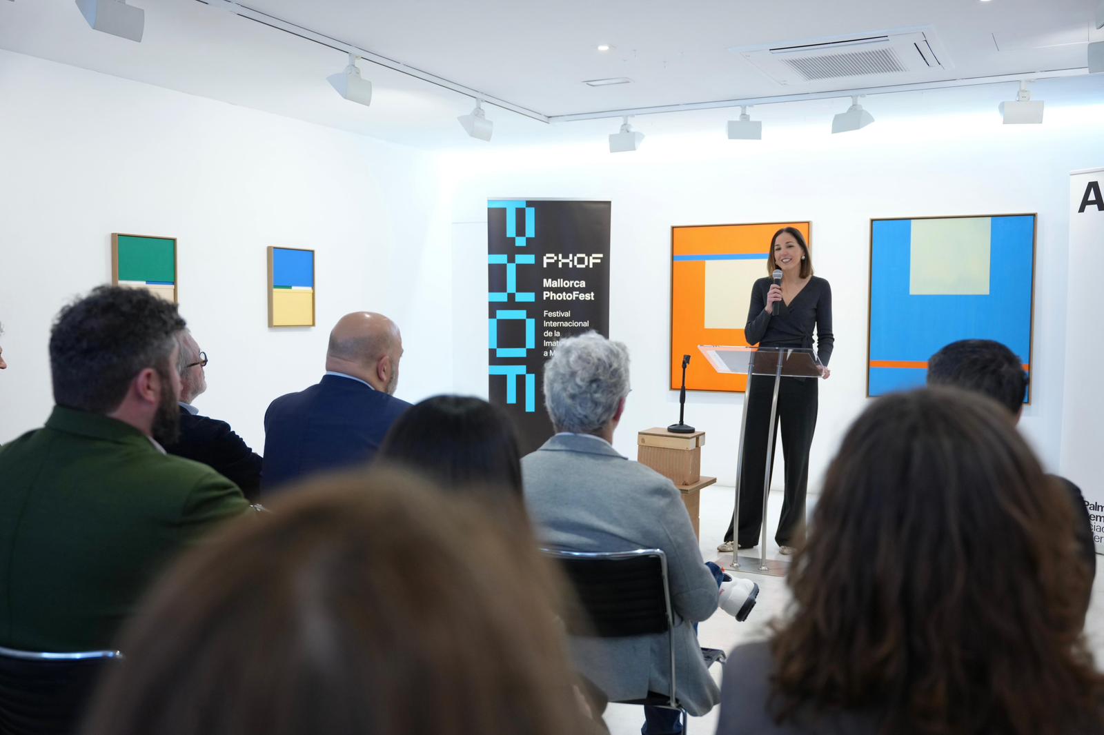 Presentación de la primera edición del PHOF – Mallorca PhotoFest, un nuevo festival internacional dedicado a la fotografía y a la imagen contemporánea.