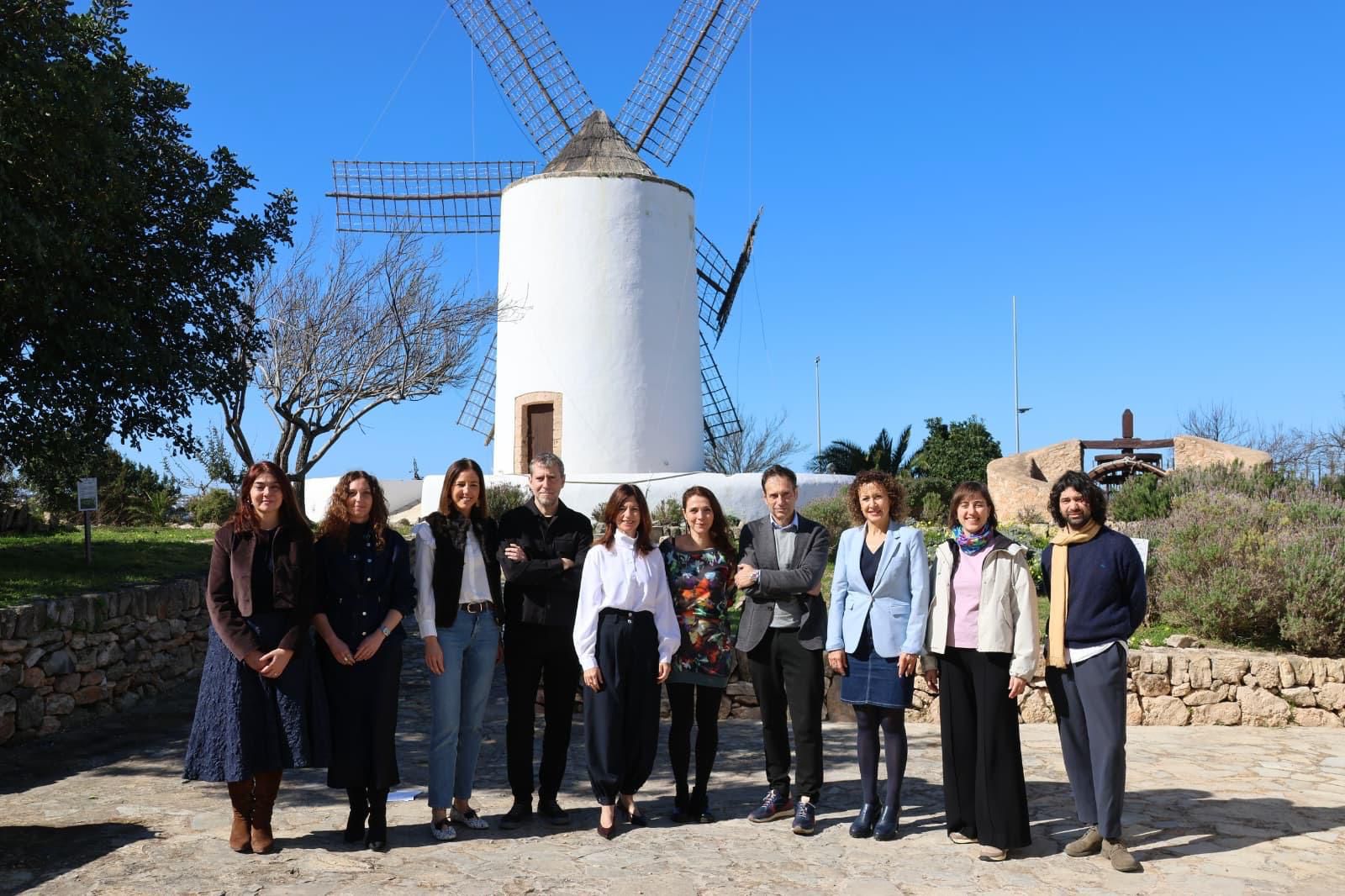 Presentació del programa Biennal B a Eivissa.