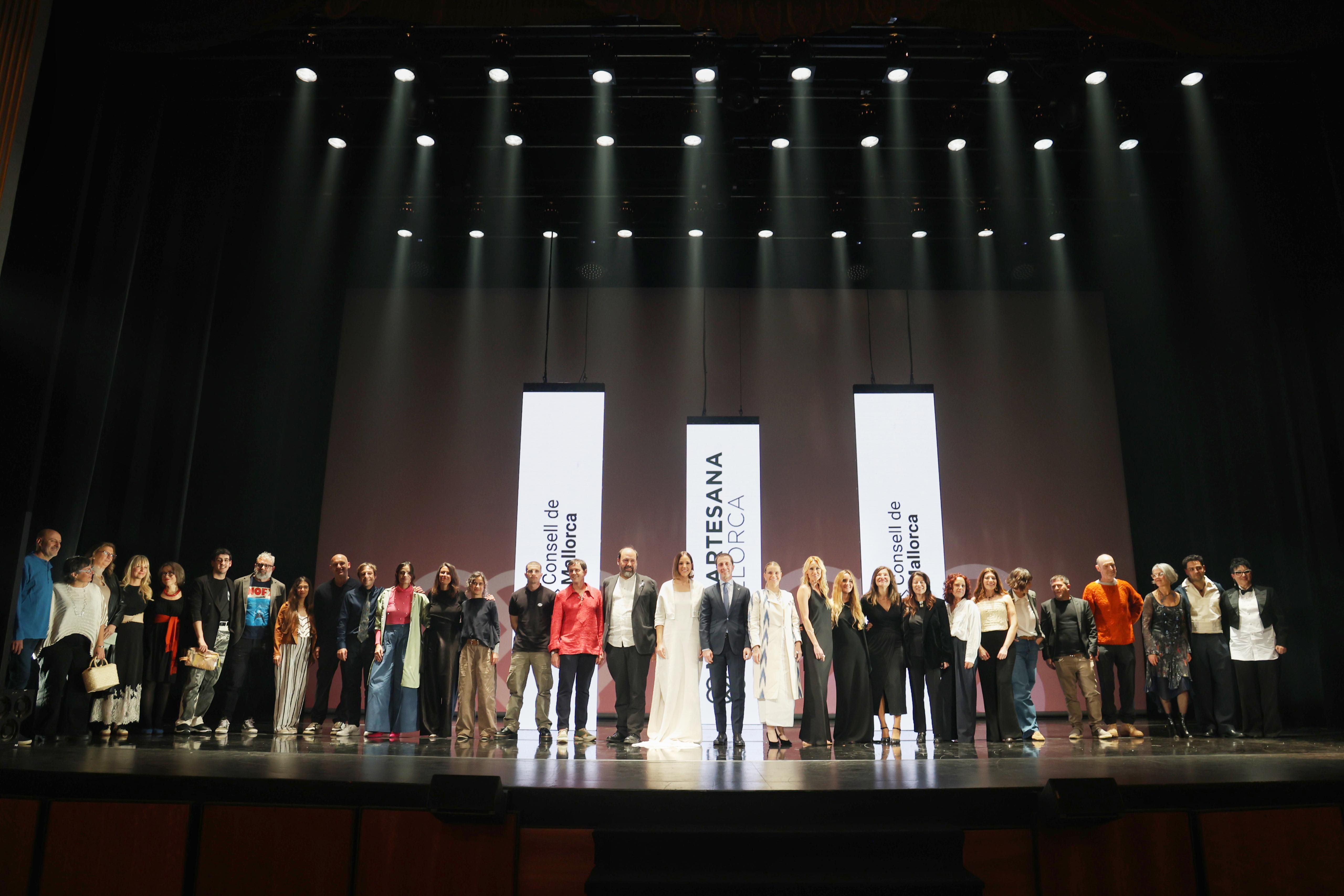 Gala Moda Artesana de Mallorca en el Teatro Principal de Palma.