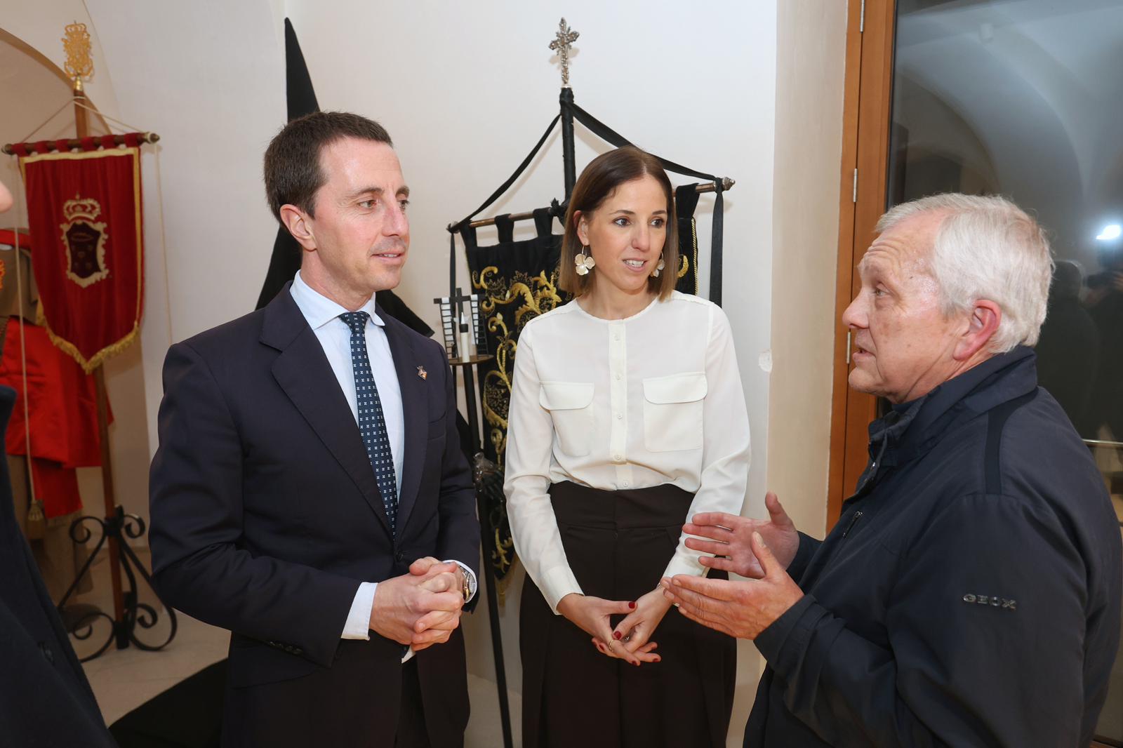 Inauguración de las dos exposiciones de Semana Santa en La Misericòrdia.