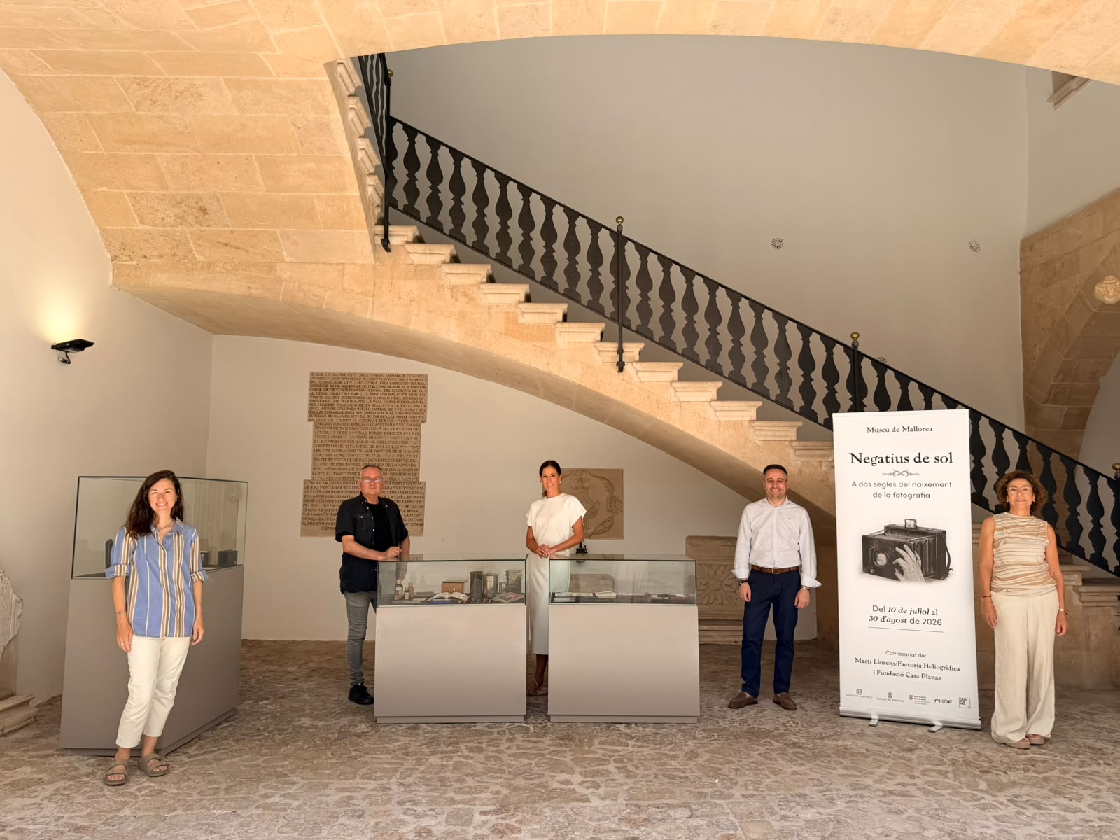 Presentación de la exposición «Negatius de Sol» en el Museo de Mallorca.