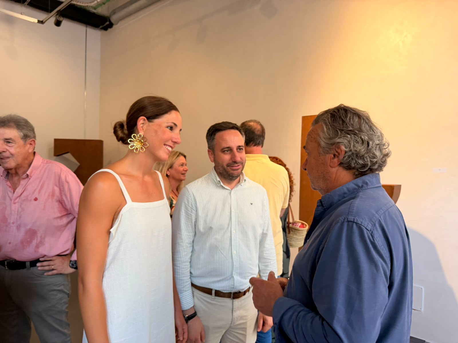 Inauguración de la exposición «Buits: espais per a la mirada», de Vicenç Mulet, en la Misericòrdia.