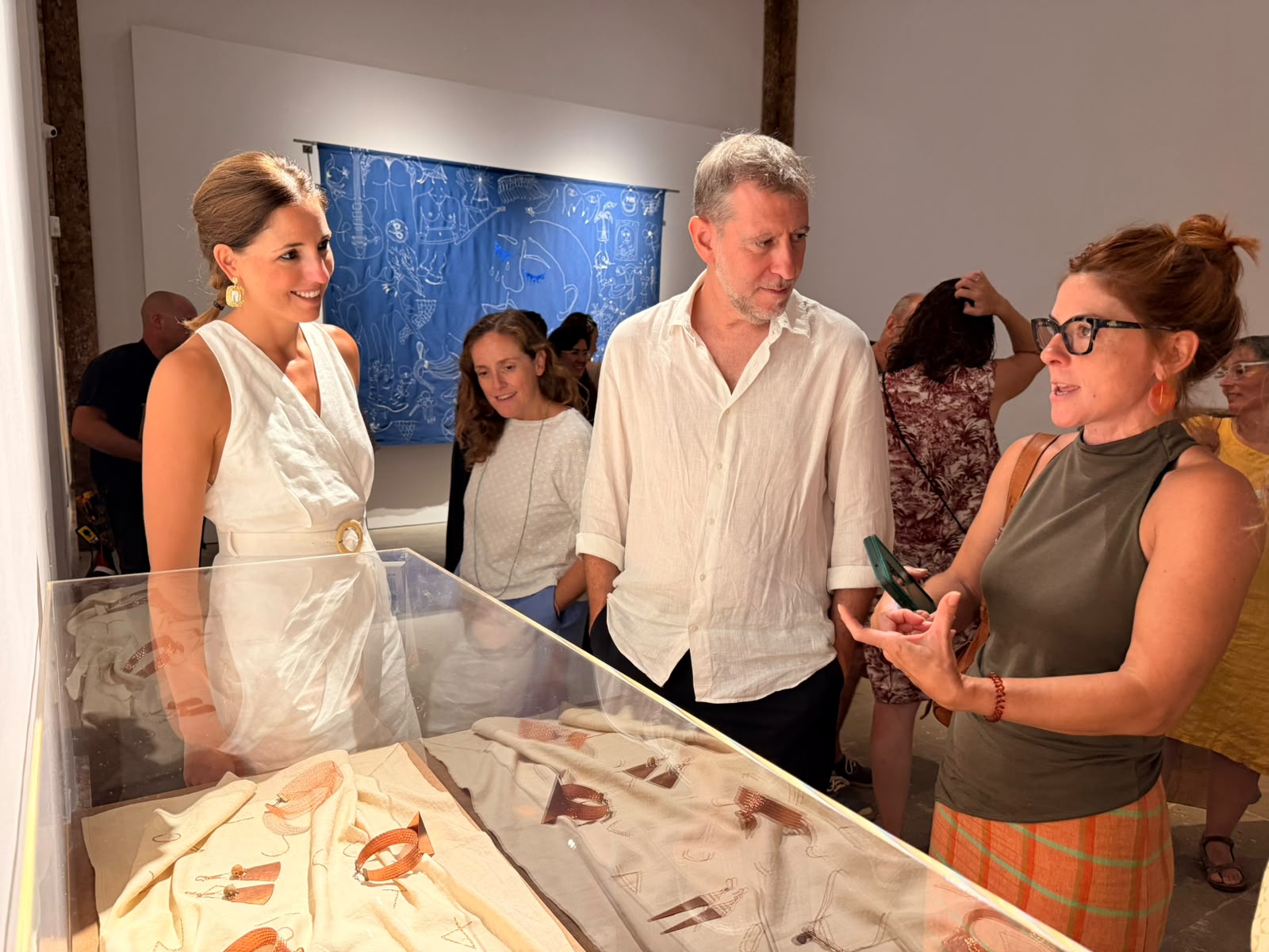 Presentació de l'exposició col·lectiva «A media lumbre» del projecte Biennal B.