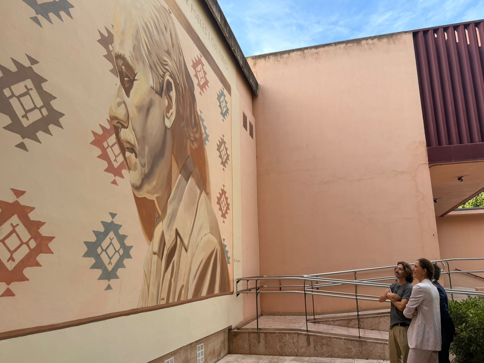 Mural ganador del I Premio KrekoArt, de l’artista Oriol Angrill Jordà.