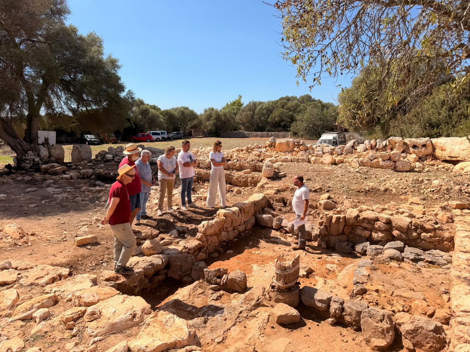 Visita al jaciment de Ses Talaies de Can Jordi a Santanyí.