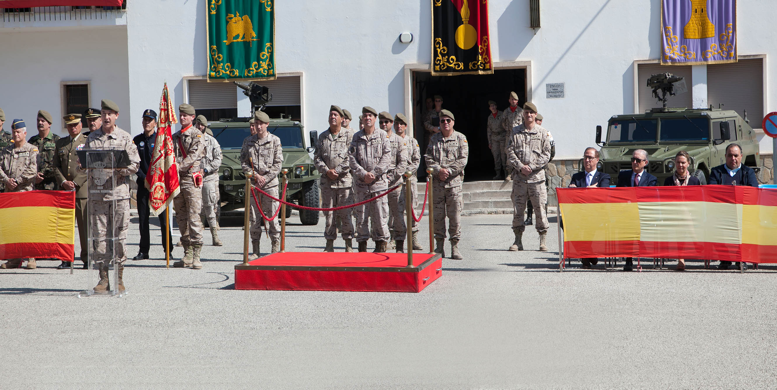 militar1.jpg