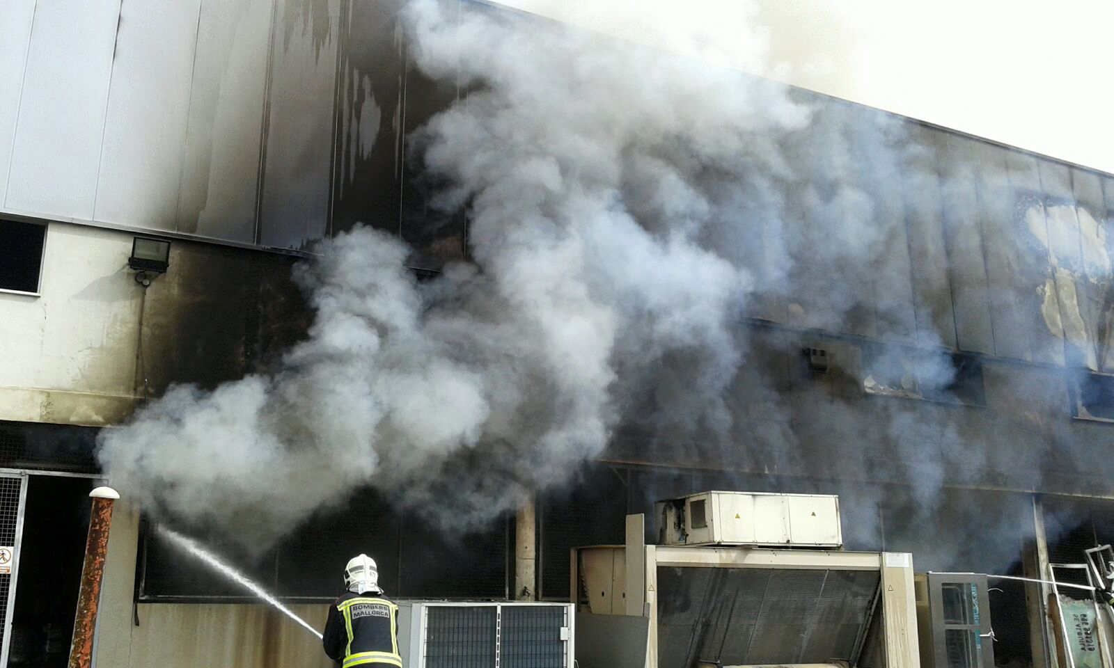incendi_muro_01.jpg