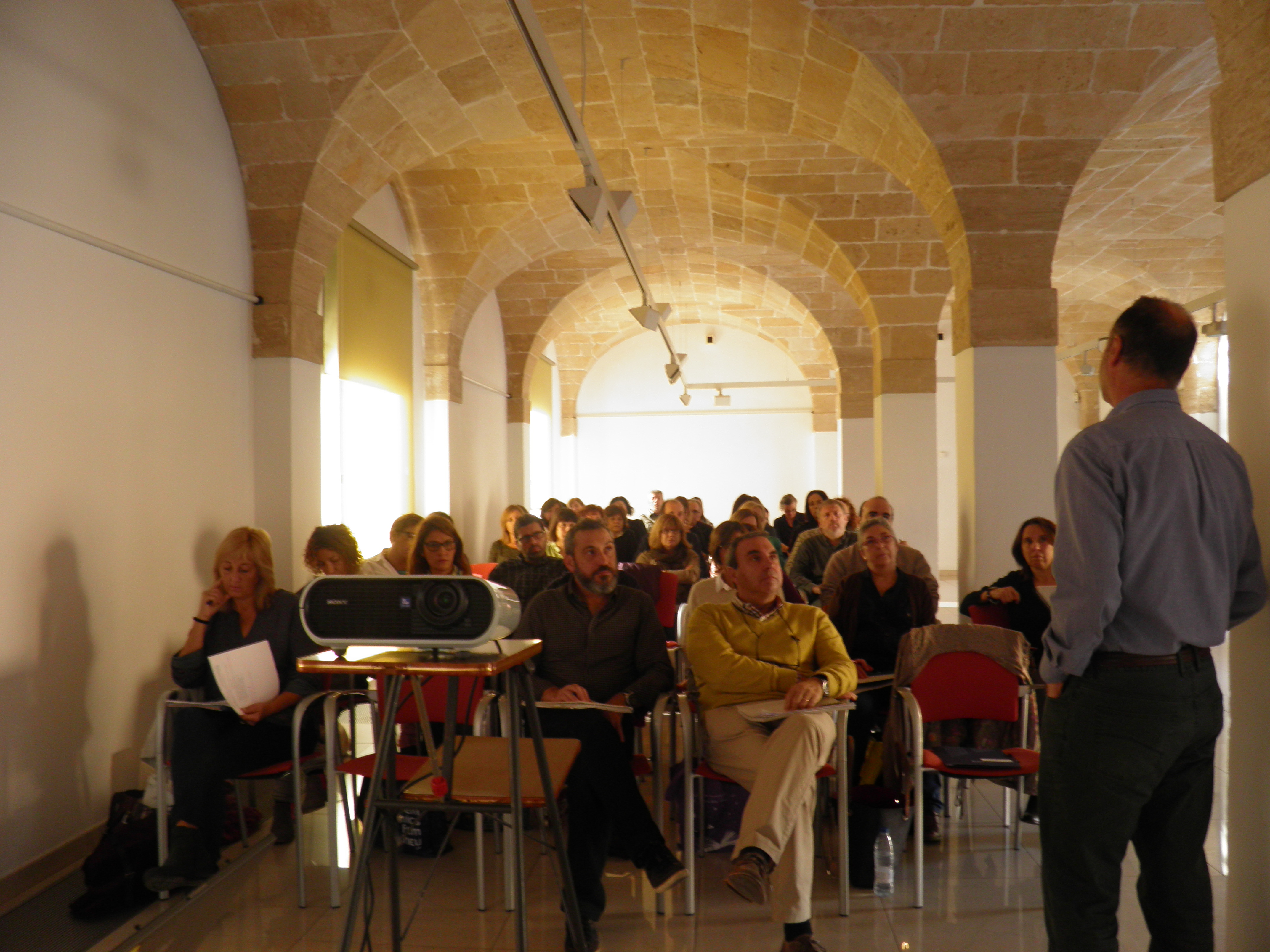 Creus_reunio_biblioteques.JPG