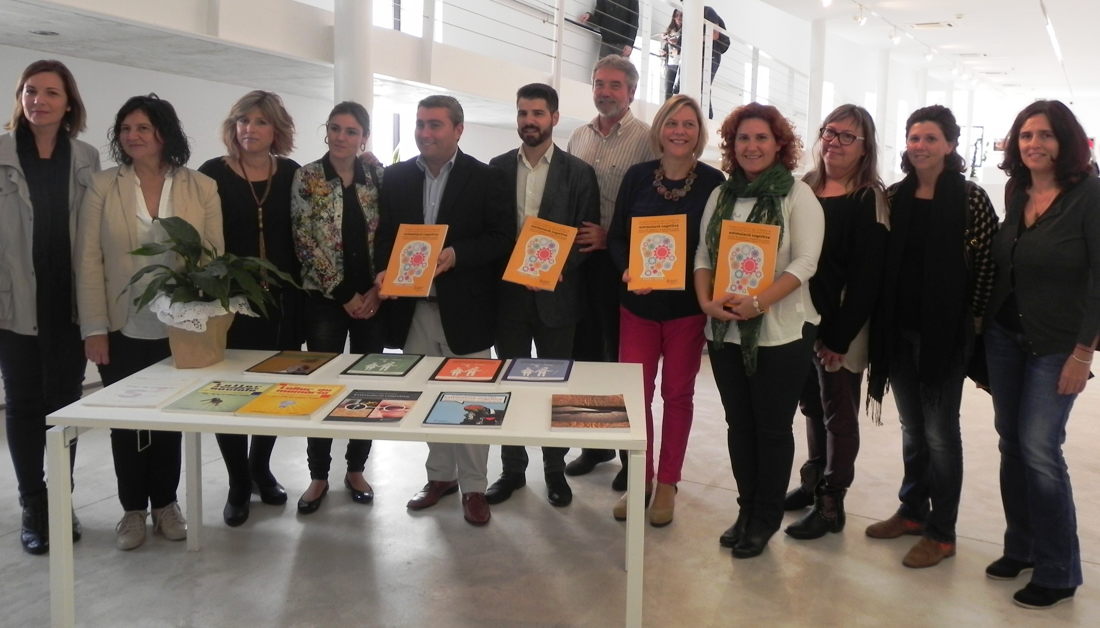 20151113_foto_presentacio_llibre_estimulacio_2015_16_02.JPG