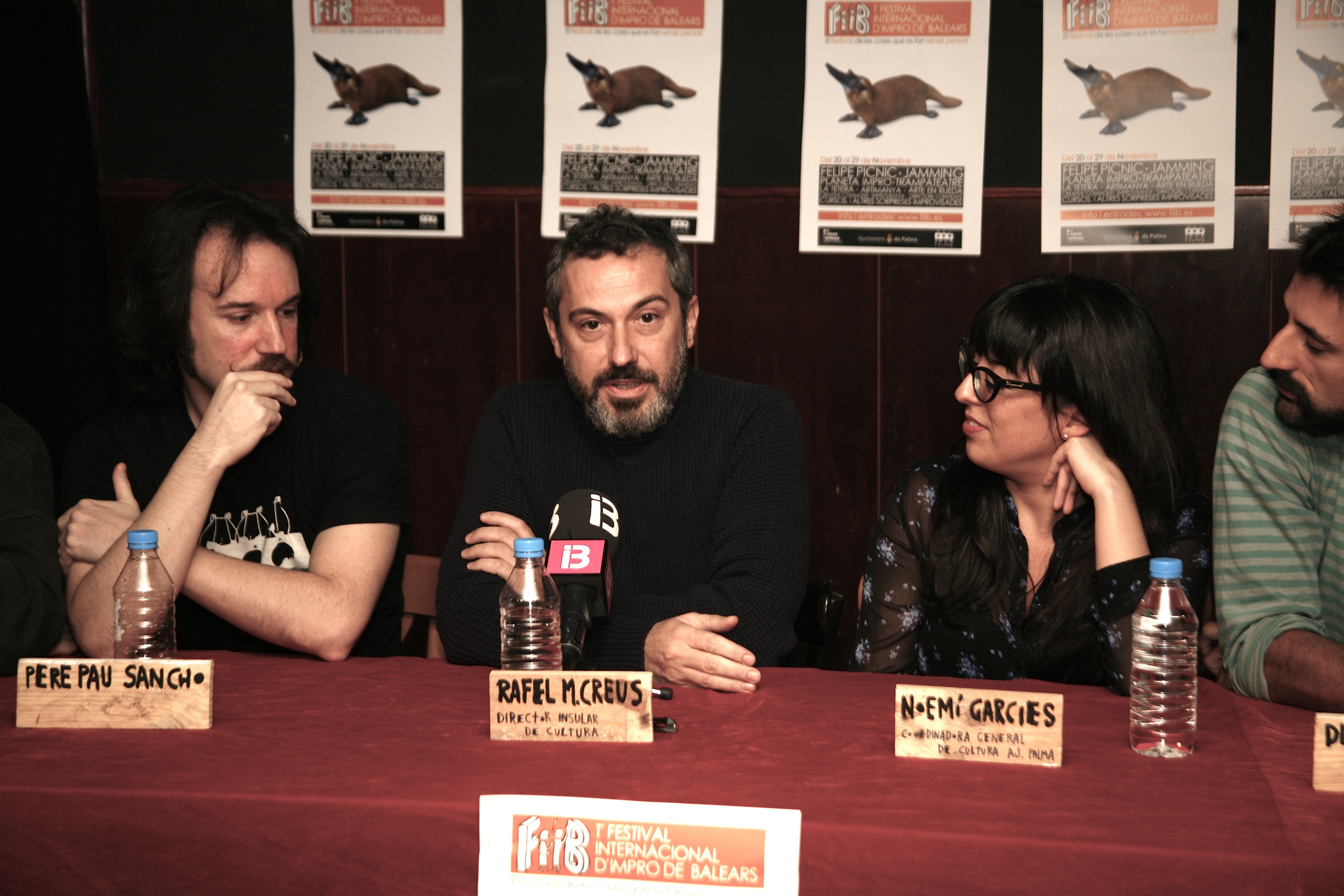 Creus_roda_premsa_festival_impro.JPG