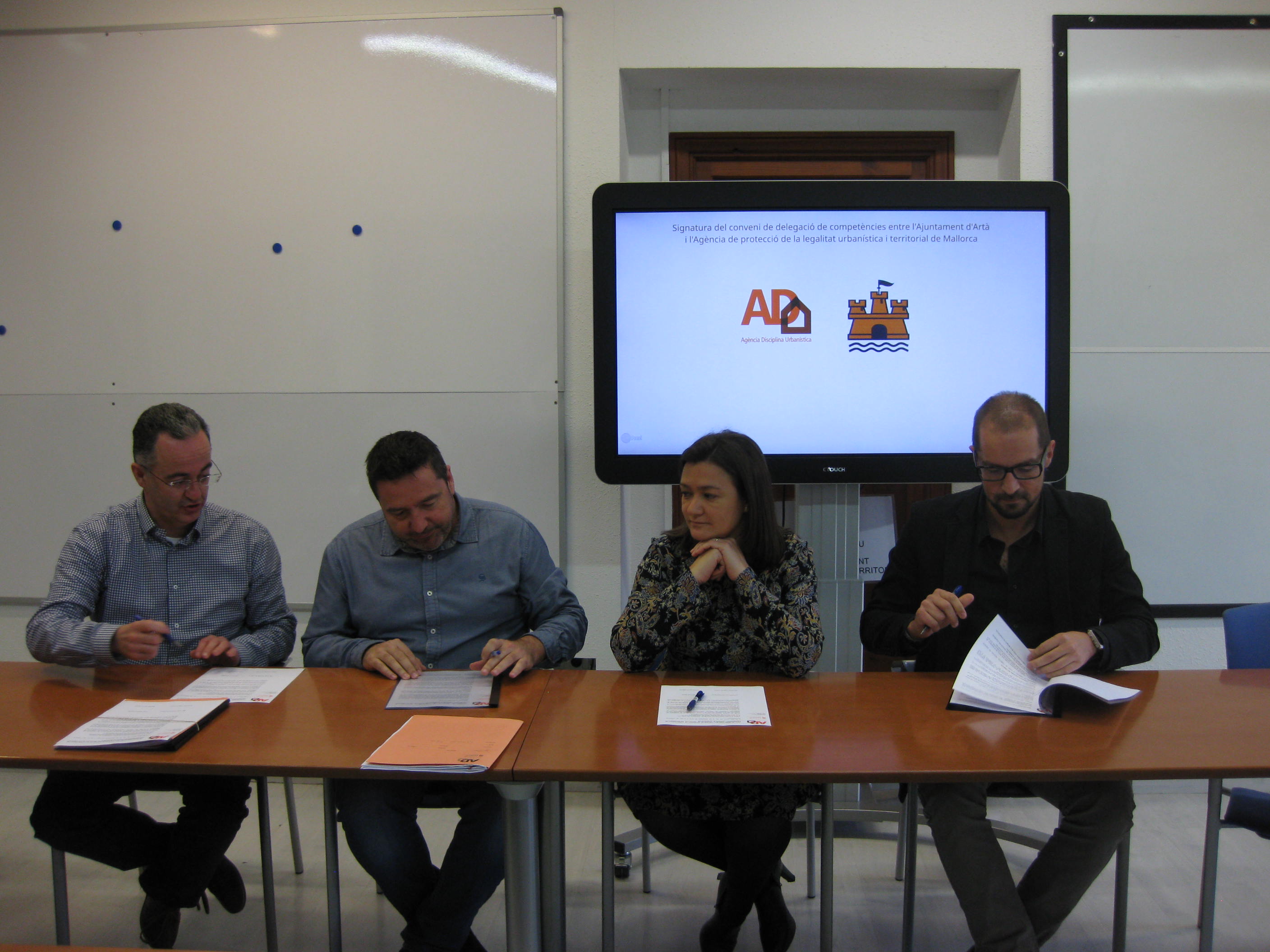 20151218_MercedesGarrido_ArtaConveniADU.JPG