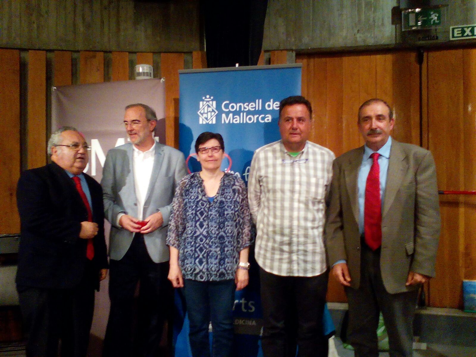 foto_grup_premiats_bo.jpg