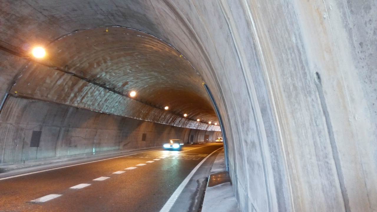 20161027_TunelGenova.jpg