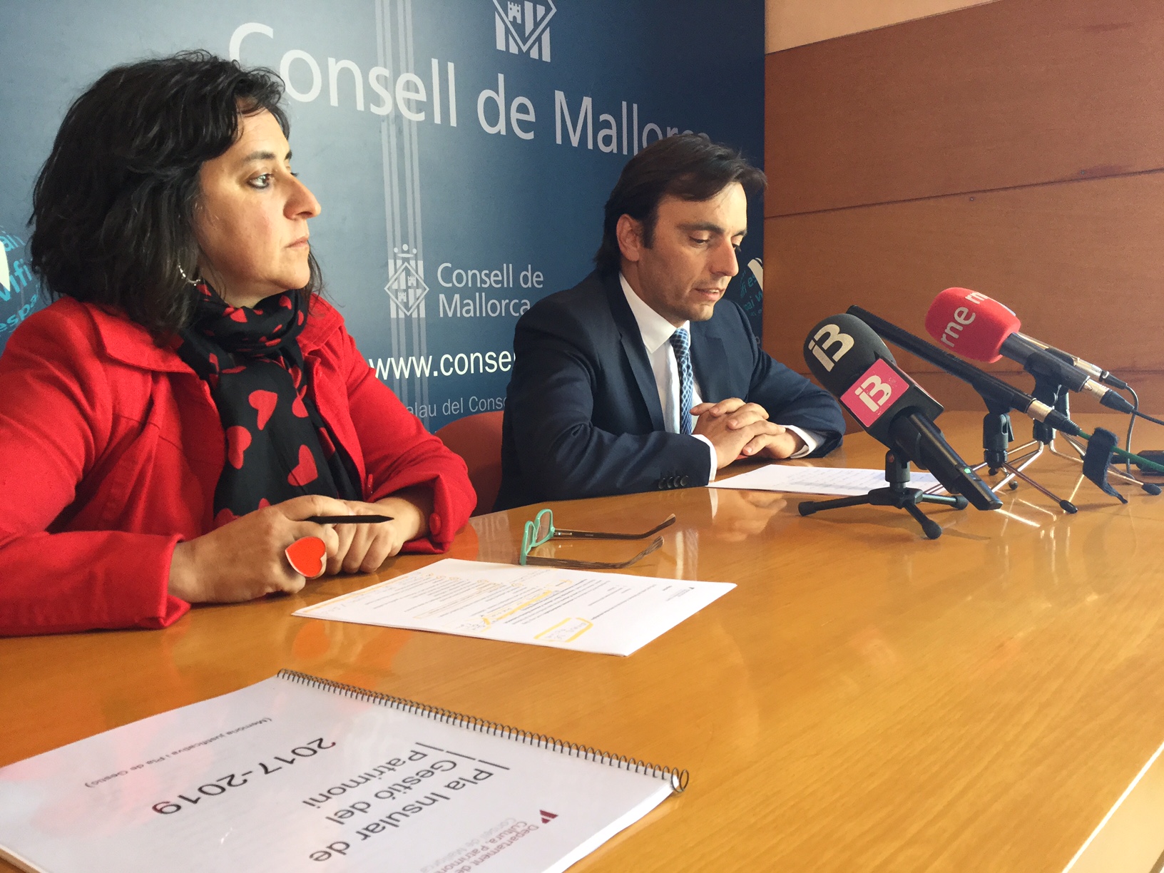 Miralles_roda_premsa.JPG
