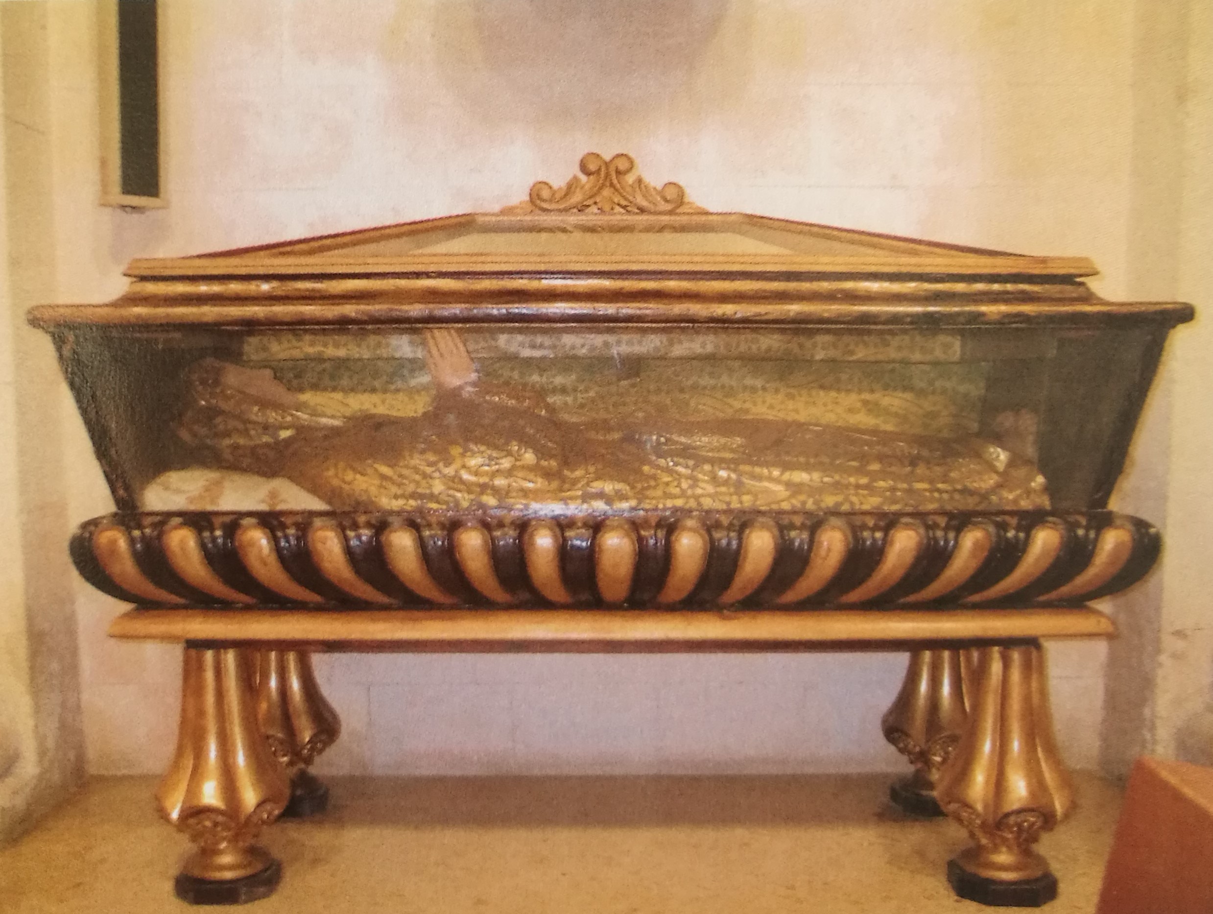 Urna, Església del Sagrat Cor de Jesús