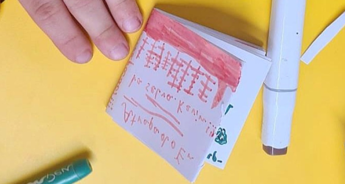 Creació de minillibres cut-out