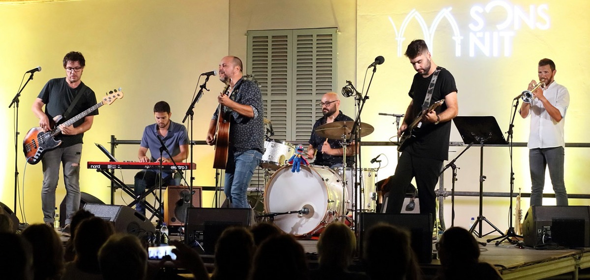 Petit en concert
