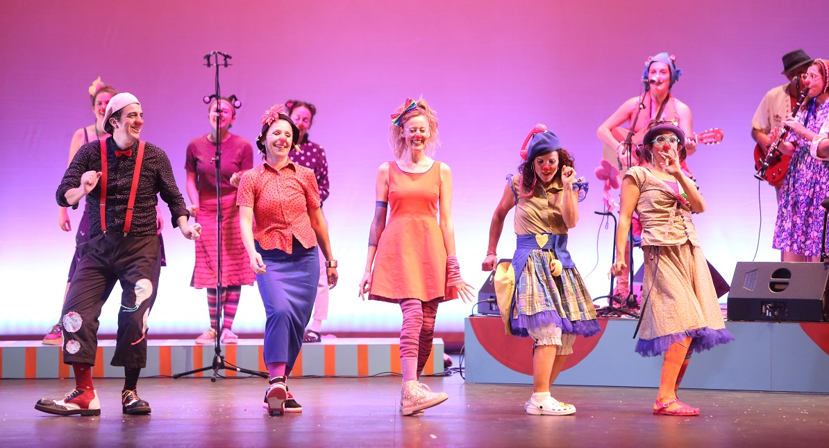 Espectáculo La Clownètica, en concert