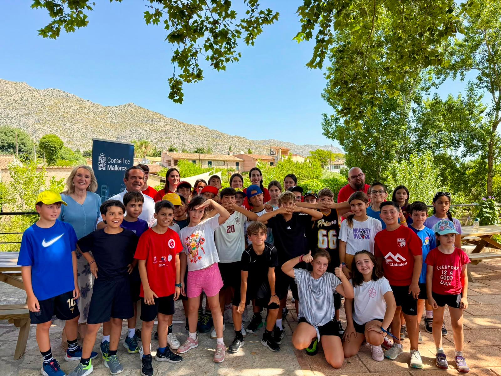 https://www.conselldemallorca.es/o/adaptive-media/image/17744477/molt-gran/2026-06-22+Joves+a+la+Serra+%E2%80%93+Estiu+2026+1.jpeg?t=1782125606759