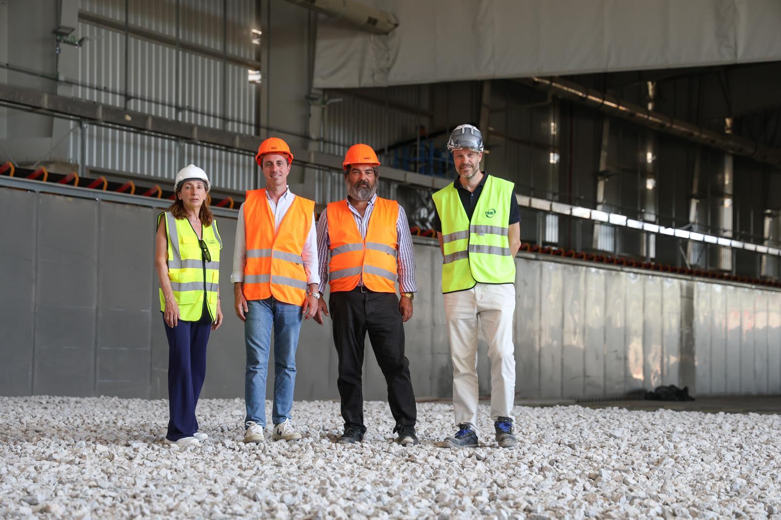 El presidente Galmés y el consejero Bestard visitan las obras de la futura planta de compostaje de Llucmajor